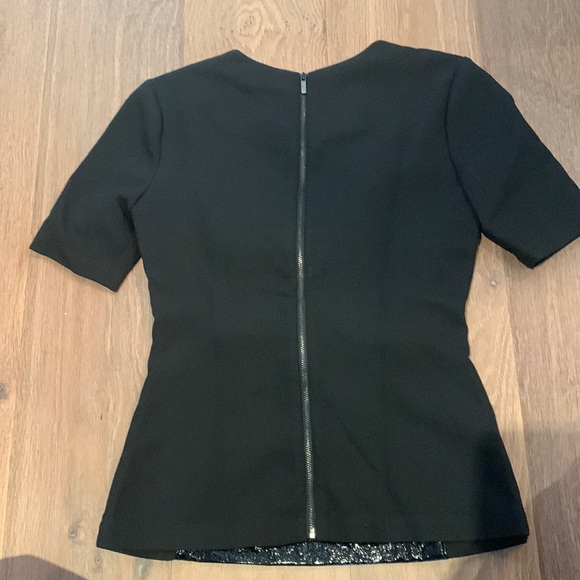 Elizabeth & James fitted top - Picture 3 of 5